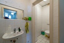 Toiletten Bro- / Ladenflche in guter Lage zu verkaufen