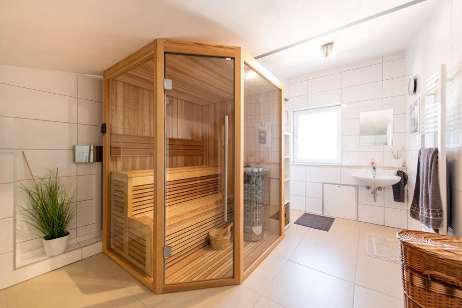 DG Bad mit Sauna Einfamilienhaus Messel