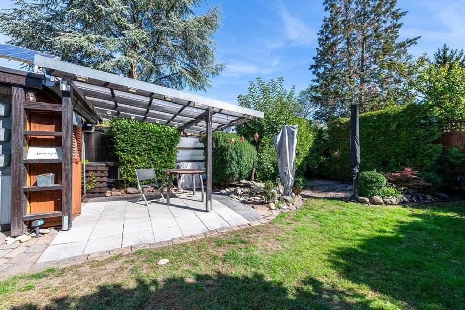 Garten Doppelhaush�lfte Hanau