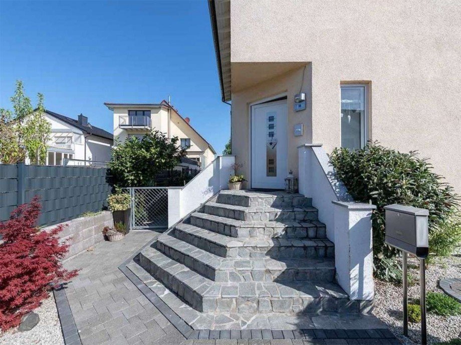 Eingang Einfamilienhaus Weiterstadt