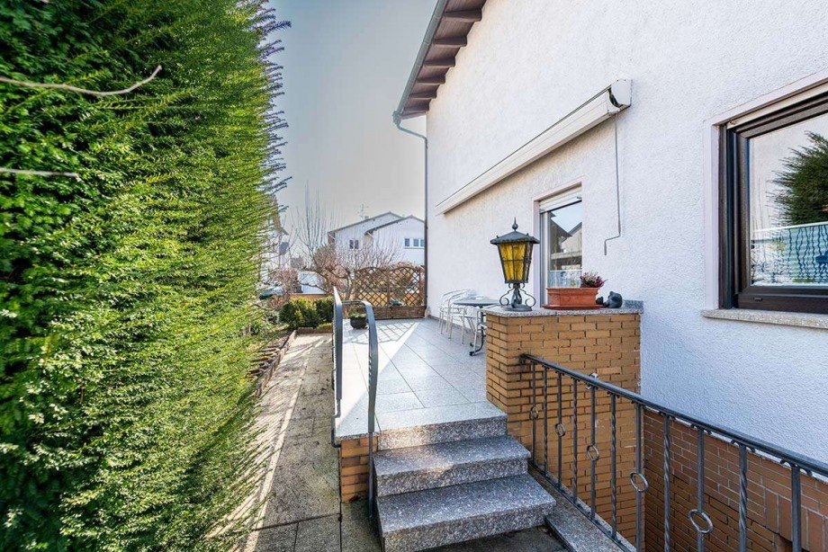 Ansicht Terrassenseite Einfamilienhaus Trebur