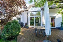 Terrasse Elegantes Wohlf�hlhaus in hochwertiger Ausstattung und Qualit�t in Oberreifenberg