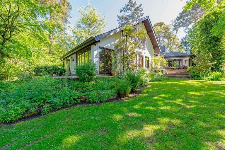 Ansicht Darmstadt Einfamilienhaus Repr�sentative Villa auf Traumgrundst�ck in der Villenkolonie Eberstadt, Darmstadt