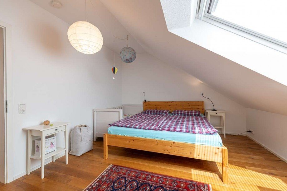 Schlafzimmer Reihenmittelhaus Hattersheim am Main