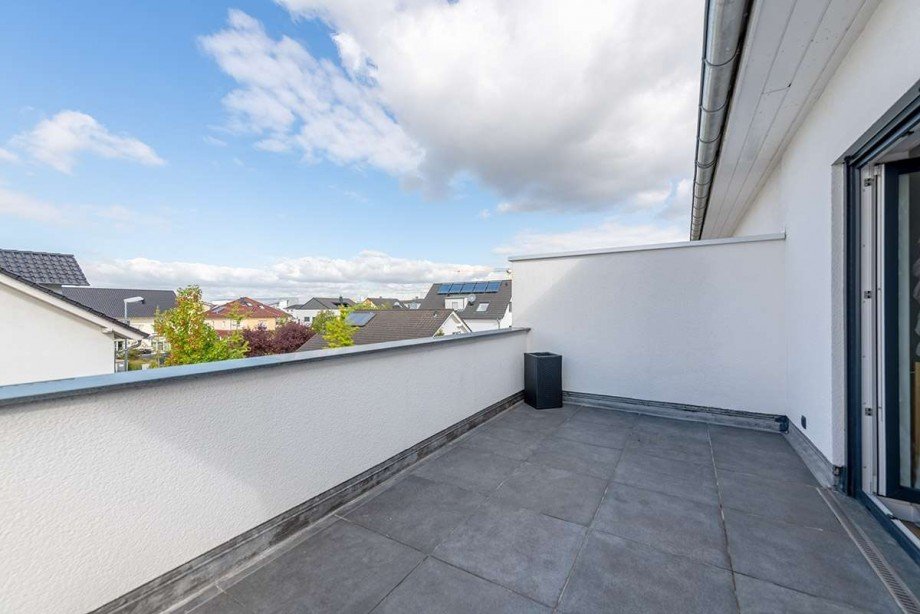 Terrasse Doppelhaush�lfte R�sselsheim am Main