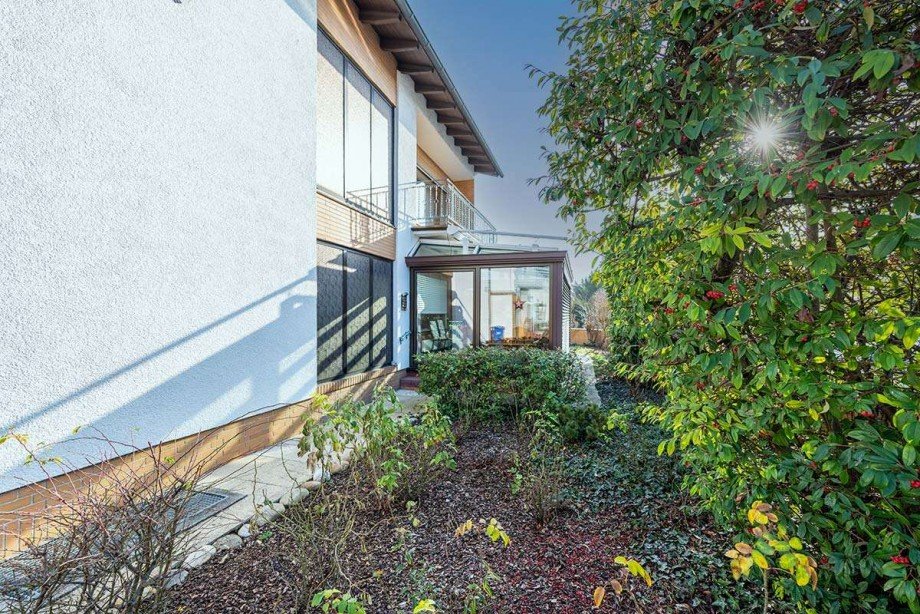 Wintergarten von au�en Einfamilienhaus Trebur