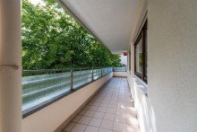 Balkon 4-Zimmer-Wohnung im Darmstdter Komponistenviertel mit Garage