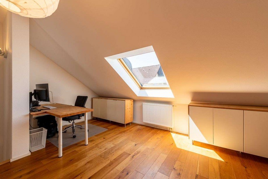 Dachzimmer Reihenmittelhaus Hattersheim am Main