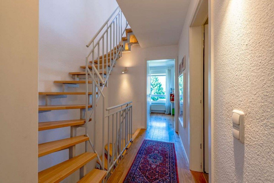 Flur OG Reihenmittelhaus Hattersheim am Main