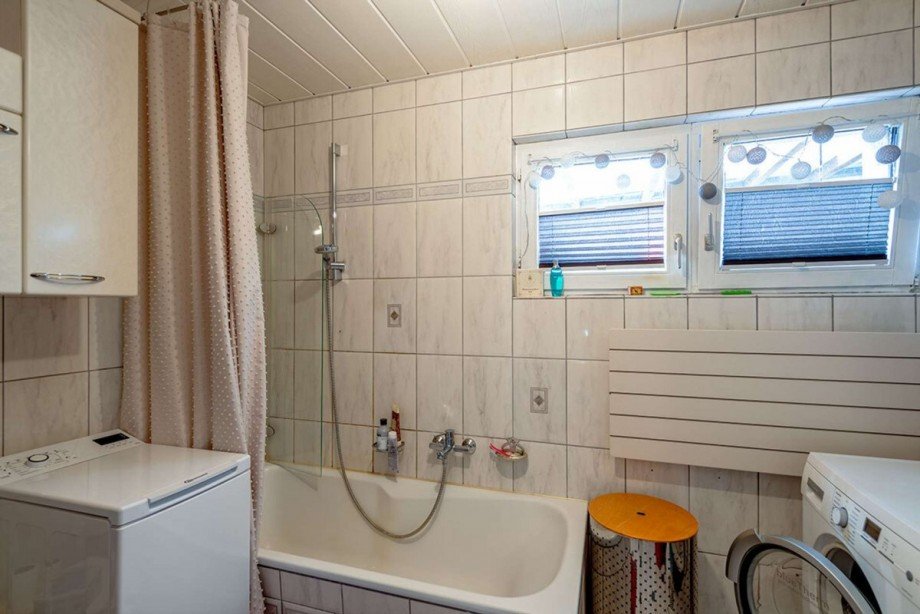 HH Bad Erdgescho Einfamilienhaus Stockstadt am Rhein