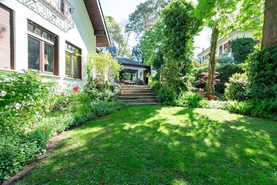 Blick vom Garten Einfamilienhaus Darmstadt