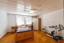 Eltern Urberach: Einfamilienhaus mit ELW auf gro�em Grundst�ck