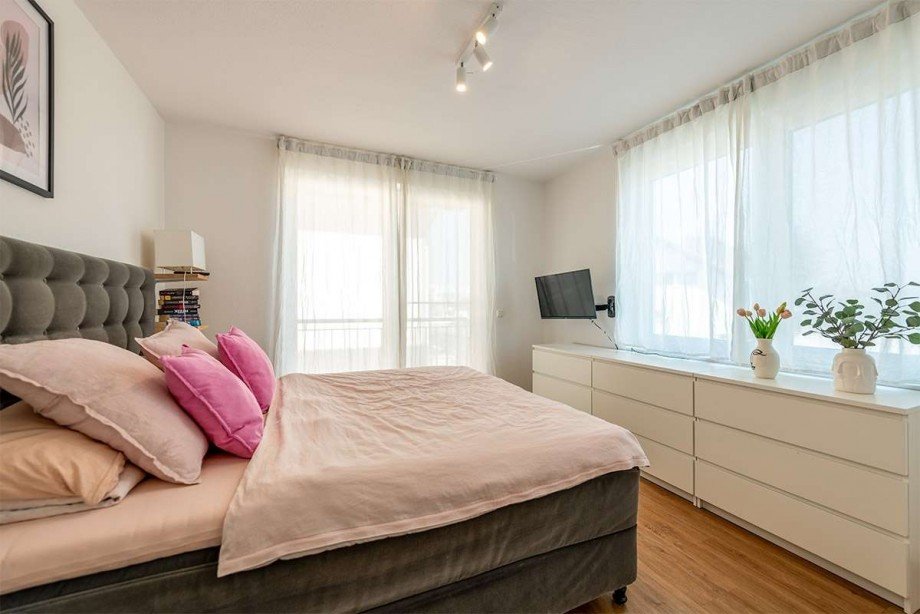 Schlafzimmer Etagenwohnung Eppertshausen