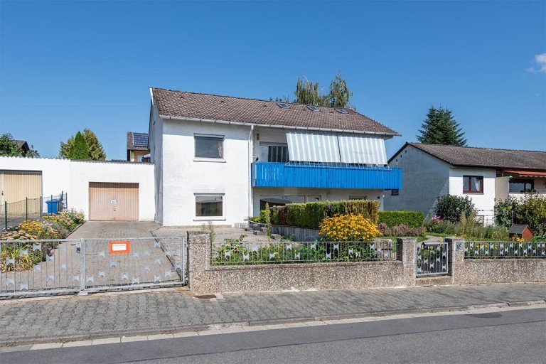 Ansicht Reinheim Zweifamilienhaus 2-Familienhaus mit viel Platz