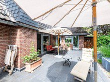 Terrasse elegantes Wohlfhlhaus in hochwertiger Ausstattung und Qualitt