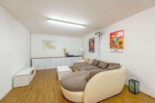 Heimkino Freistehendes A+ Energiesparhaus in Braunshardt